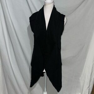 oversized black Altar'd State vest size small